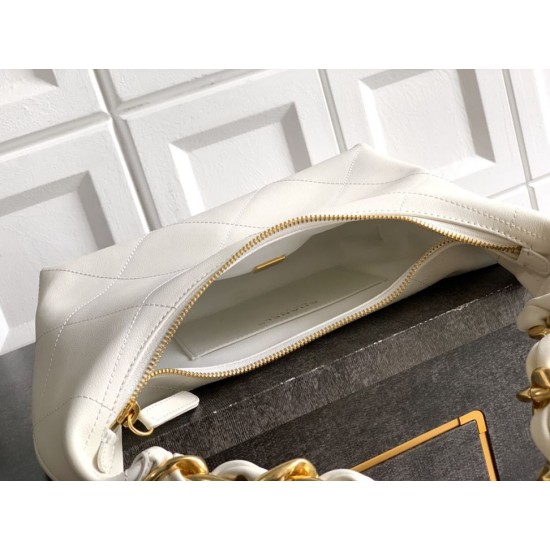 Replica Borse Imitazioni Hobo Chanel Piccola AS5837 Pelle di Vitello Bianca Imitazioni Replica Borse Imitazioni Hobo Chanel Piccola AS5837 Pelle di Vitello Bianca
