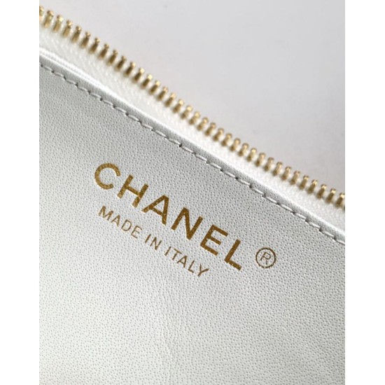 Replica Borse Imitazioni Hobo Chanel Piccola AS5837 Pelle di Vitello Bianca Imitazioni Replica Borse Imitazioni Hobo Chanel Piccola AS5837 Pelle di Vitello Bianca