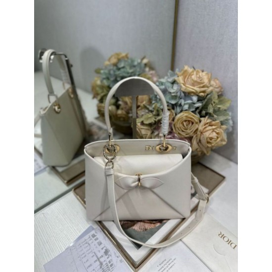 Replica borse griffate tote Dior CD 26SS con fiocco bianca Imitazioni Replica borse griffate tote Dior CD 26SS con fiocco bianca
