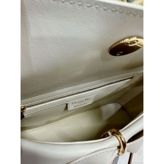 Replica borse griffate tote Dior CD 26SS con fiocco bianca Imitazioni Replica borse griffate tote Dior CD 26SS con fiocco bianca