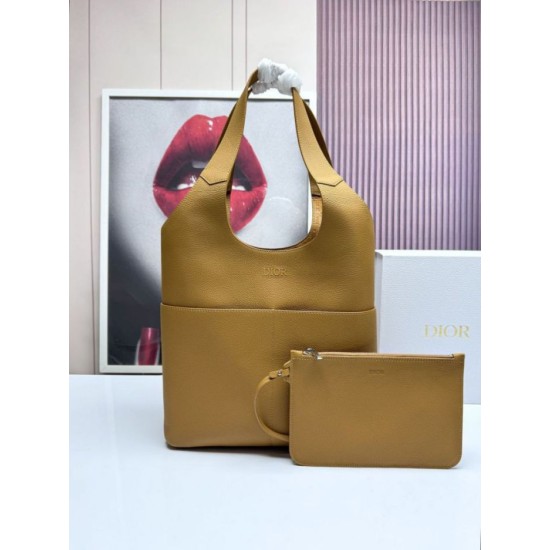 Replica borse griffate tote Dior Privé Icons Uomo marrone in pelle di vitello