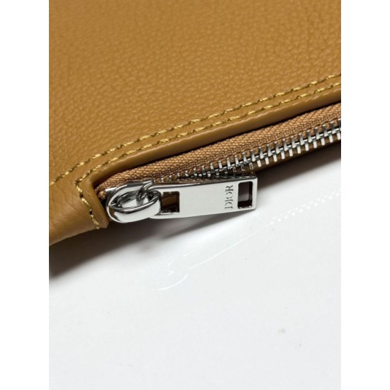 Replica borse griffate tote Dior Privé Icons Uomo marrone in pelle di vitello