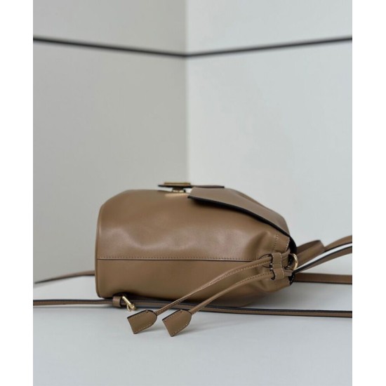 Replica Zaino con coulisse da donna Fendi Cappuccino Vintage Albicocca Imitazioni Replica Zaino con coulisse da donna Fendi Cappuccino Vintage Albicocca