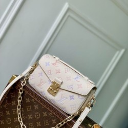 Replica Louis Vuitton M25682 Borsa a tracolla Pochette Métis East West