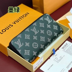 Replica Pari di alta qualit&agrave; LV M27178 Portafoglio orizzontale Zippy Verde