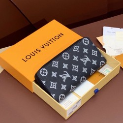 Replica Alta gamma Louis Vuitton Portafoglio verticale Zippy M62295 Blu