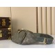 Replica Louis Vuitton m26933 Marsupio Rush da uomo Verde Imitazioni Replica Louis Vuitton m26933 Marsupio Rush da uomo Verde