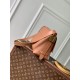 Replica Borsa a tracolla Louis Vuitton Low Key Messenger M26532 Marrone Imitazioni Replica Borsa a tracolla Louis Vuitton Low Key Messenger M26532 Marrone