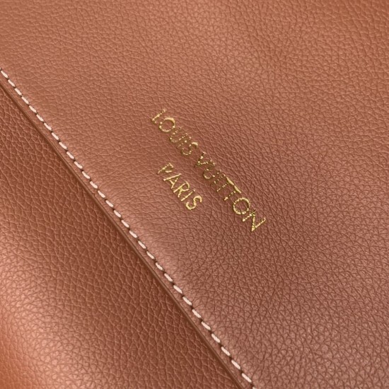 Replica Borsa a tracolla Louis Vuitton Low Key Messenger M26532 Marrone Imitazioni Replica Borsa a tracolla Louis Vuitton Low Key Messenger M26532 Marrone