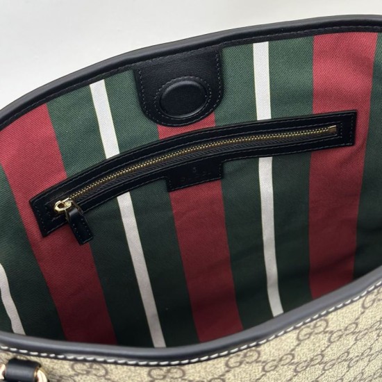 Replica Perfetta a tracolla piccola Gucci GG Emblem 848881 GG Nero