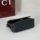 Replica Gucci 847448 Borse Imitazioni a tracolla piccola GG Emblem Nero Imitazioni Replica Gucci 847448 Borse Imitazioni a tracolla piccola GG Emblem Nero