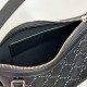 Replica Gucci 847450 Borsa a tracolla piccola GG Emblem Nero Imitazioni Replica Gucci 847450 Borsa a tracolla piccola GG Emblem Nero