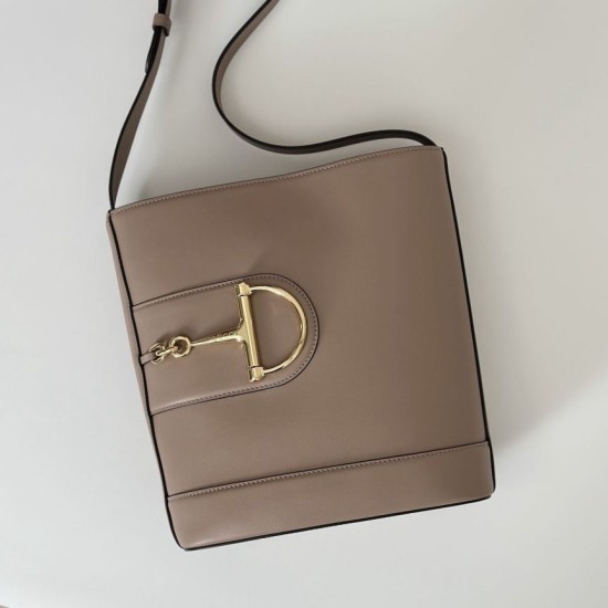 Replica Gucci 833660 Borsa a secchiello piccola Rosa Imitazioni Replica Gucci 833660 Borsa a secchiello piccola Rosa