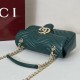 Replica Borsa 1:1 a tracolla media Gucci GG Marmont 837267 verde Imitazioni Replica Borsa 1:1 a tracolla media Gucci GG Marmont 837267 verde