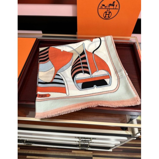 Replica Alta gamma Sciarpa Hermès double face in cashmere dello stesso colore 65x185 rosa Imitazioni Replica Alta gamma Sciarpa Hermès double face in cashmere dello stesso colore 65x185 rosa
