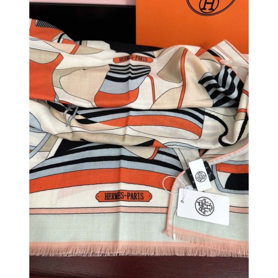 Replica Alta gamma Sciarpa Hermès double face in cashmere dello stesso colore 65x185 rosa Imitazioni Replica Alta gamma Sciarpa Hermès double face in cashmere dello stesso colore 65x185 rosa