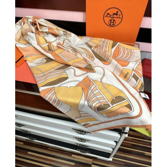 Replica Alta gamma Sciarpa Hermès double face in cashmere dello stesso colore 65x185 arancione Imitazioni Replica Alta gamma Sciarpa Hermès double face in cashmere dello stesso colore 65x185 arancione