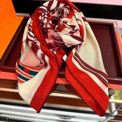 Replica Fazzoletto Hermès in cashmere e seta Ondsdemarch 140 rosso