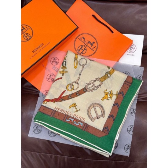 Replica Alta gamma Sciarpa reversibile in cashmere Hermès con motivo a cavallo che salta 140 Verde Imitazioni Replica Alta gamma Sciarpa reversibile in cashmere Hermès con motivo a cavallo che salta 140 Verde