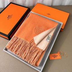 Replica Borsa Scialle reversibile classico in cashmere bicolore Hermès 70 x 200 Arancione Imitazioni Replica Borsa Scialle reversibile classico in cashmere bicolore Hermès 70 x 200 Arancione