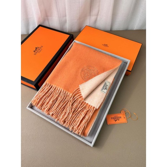 Replica Borsa Scialle reversibile classico in cashmere bicolore Hermès 70 x 200 Arancione Imitazioni Replica Borsa Scialle reversibile classico in cashmere bicolore Hermès 70 x 200 Arancione