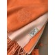 Replica Borsa Scialle reversibile classico in cashmere bicolore Hermès 70 x 200 Arancione Imitazioni Replica Borsa Scialle reversibile classico in cashmere bicolore Hermès 70 x 200 Arancione