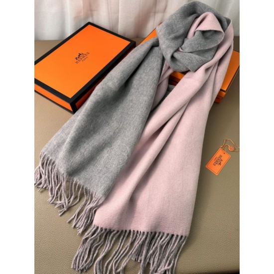 Replica Scialle reversibile classico in cashmere bicolore Hermès 70 x 200 Grigio/Rosa Imitazioni Replica Scialle reversibile classico in cashmere bicolore Hermès 70 x 200 Grigio/Rosa