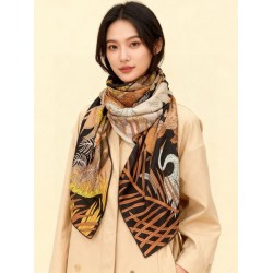 Scialle Hermès in seta e cashmere tono su tono double face 140 01 Scialle Hermès in seta e cashmere tono su tono double face 140 01