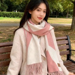 Replica Sciarpa Hermès in cashmere sfumato multicolore da coppia 32 x 190 Rosa Imitazioni Replica Sciarpa Hermès in cashmere sfumato multicolore da coppia 32 x 190 Rosa