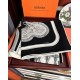 Replica Fazzoletto reversibile in seta e cashmere Hermès 135 Nero Imitazioni Replica Fazzoletto reversibile in seta e cashmere Hermès 135 Nero