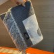Replica Pari Sciarpa Hermès Horse in cashmere 30 x 140 cm Grigio Imitazioni Replica Pari Sciarpa Hermès Horse in cashmere 30 x 140 cm Grigio