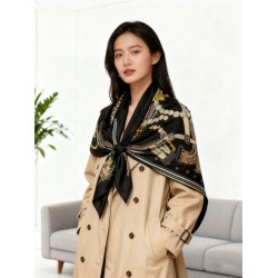 Foulard quadrato in velluto intrecciato a mano Hermès, 140 nero