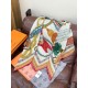 Replica Foulard quadrato in velluto intrecciato a mano Hermès, 140 arancione Imitazioni Replica Foulard quadrato in velluto intrecciato a mano Hermès, 140 arancione