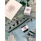 Replica Sciarpa reversibile in cashmere Hermès Animal City, 140 blu Imitazioni Replica Sciarpa reversibile in cashmere Hermès Animal City, 140 blu