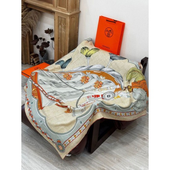 Replica Foulard quadrato in velluto double face tinta unita Hermès Sweet Saddleware, 140 albicocca