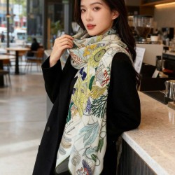 Replica Hermès Rare Treasures Fazzoletto in cashmere reversibile 140 05 Imitazioni Replica Hermès Rare Treasures Fazzoletto in cashmere reversibile 140 05