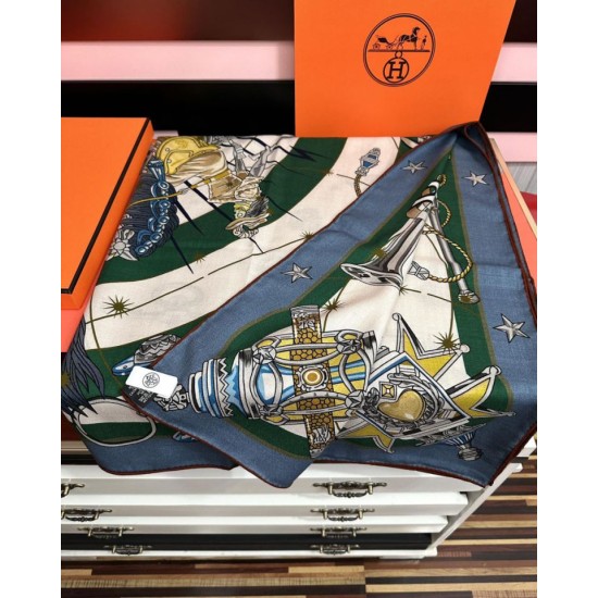 Replica Borsa Sciarpa in seta Hermès Starry Night Chorus e fazzoletto quadrato in cashmere 140 04