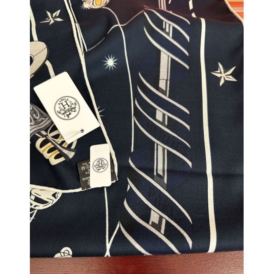 Replica Sciarpa in seta Hermès Starry Night Chorus e fazzoletto quadrato in cashmere 140 03
