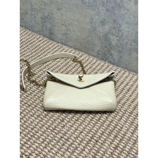 Replica Borse Firmate a tracolla classica Calypso Mini YSL Saint Laurent con catena Beige Imitazioni Replica Borse Firmate a tracolla classica Calypso Mini YSL Saint Laurent con catena Beige