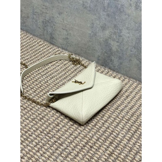 Replica Borse Firmate a tracolla classica Calypso Mini YSL Saint Laurent con catena Beige Imitazioni Replica Borse Firmate a tracolla classica Calypso Mini YSL Saint Laurent con catena Beige