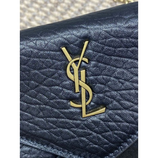 Replica Bora Pari a tracolla classica Calypso Mini YSL Saint Laurent con catena Nero Imitazioni Replica Bora Pari a tracolla classica Calypso Mini YSL Saint Laurent con catena Nero