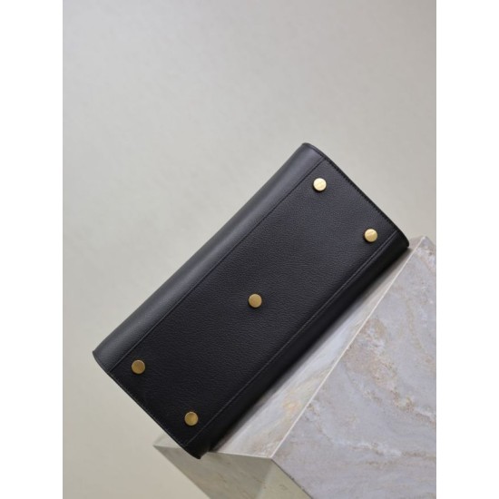 Replica Borsa tote Sac De Jour piccola/media/grande YSL Saint Laurent nera hardware dorato Imitazioni Replica Borsa tote Sac De Jour piccola/media/grande YSL Saint Laurent nera hardware dorato