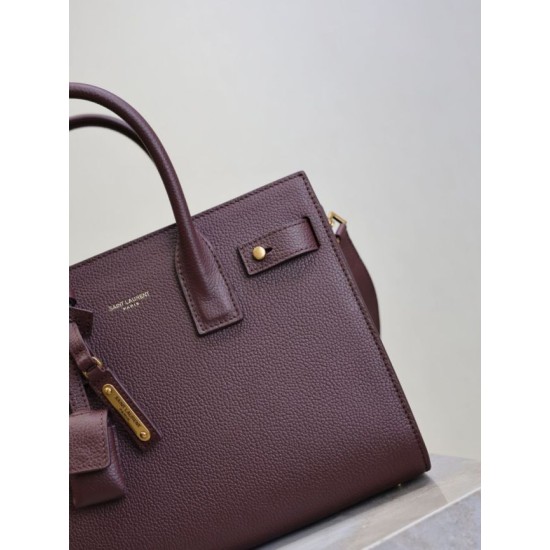 Replica Borsa tote Sac De Jour piccola/media/grande YSL Saint Laurent Borgogna Imitazioni Replica Borsa tote Sac De Jour piccola/media/grande YSL Saint Laurent Borgogna