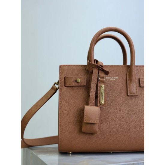 Replica Borsa tote Sac De Jour piccola/media/grande YSL Saint Laurent Marrone Imitazioni Replica Borsa tote Sac De Jour piccola/media/grande YSL Saint Laurent Marrone