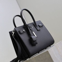 Replica Borsa tote Sac De Jour piccola/media/grande YSL Saint Laurent nera hardware argento Imitazioni Replica Borsa tote Sac De Jour piccola/media/grande YSL Saint Laurent nera hardware argento