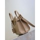 Replica Borsa tote Sac De Jour piccola/media/grande YSL Saint Laurent Albicocca Imitazioni Replica Borsa tote Sac De Jour piccola/media/grande YSL Saint Laurent Albicocca