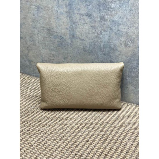 Replica Pochette grande YSL Saint Laurent Cassandre Albicocca Imitazioni Replica Pochette grande YSL Saint Laurent Cassandre Albicocca