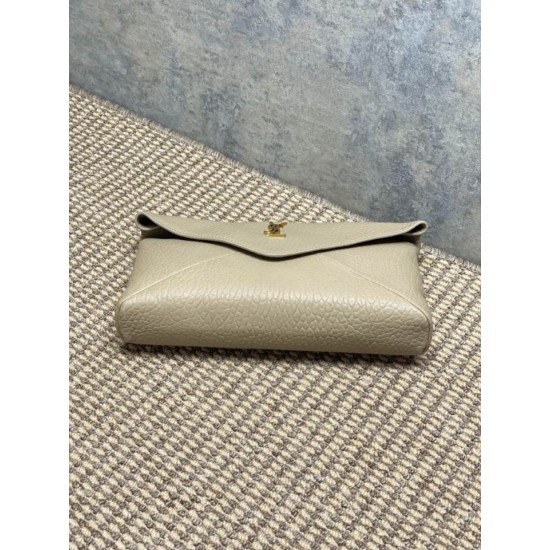 Replica Pochette grande YSL Saint Laurent Cassandre Albicocca Imitazioni Replica Pochette grande YSL Saint Laurent Cassandre Albicocca