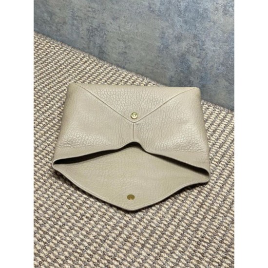 Replica Pochette grande YSL Saint Laurent Cassandre Albicocca Imitazioni Replica Pochette grande YSL Saint Laurent Cassandre Albicocca