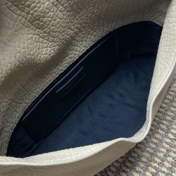 Replica Pochette grande YSL Saint Laurent Cassandre Albicocca Imitazioni Replica Pochette grande YSL Saint Laurent Cassandre Albicocca